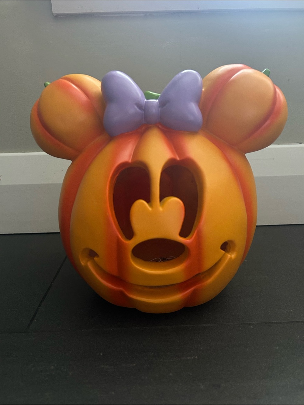 Light Up Minnie Mouse Ears Pumpkin Outdoor Halloween Decor Disney